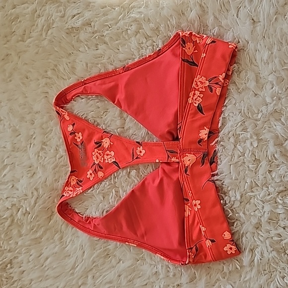 PINK Sport Workout to Swim Twist Front Bra - Size Small - Picture 4 of 10